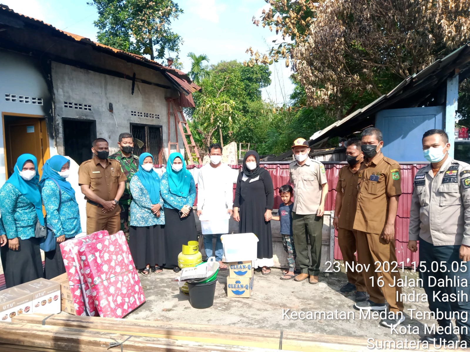 PENYERAHAN BANTUAN KORBAN MUSIBAH KEBAKARAN DI JL. DAHLIA   KELURAHAN SIDOREJO HILIR KEC. MEDAN TEMBUNG